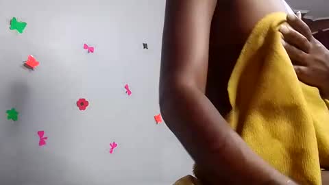 Shaky online show from 12.31.24