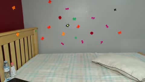 Snapshot of shaky396294 chatting on 01.04.25 shaky xxx online show from 01.04.25