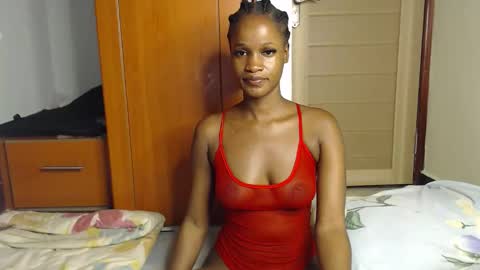 Snapshot of shaky396294 chatting on 10.27.25 shaky xxx online show from 10.27.25