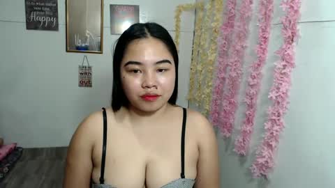 Snapshot of shamcysupsup chatting on 01.29.25 Shamcy online show from 01.29.25
