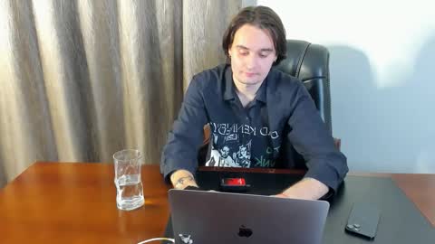 Snapshot of shame_onme chatting on 10.30.25 shame online show from 10.30.25