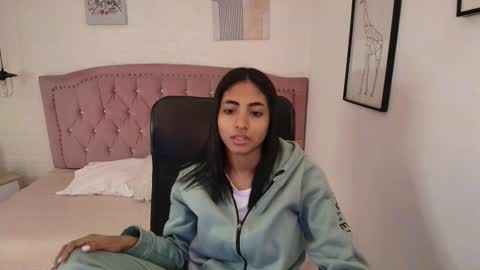 shanelle online show from 11.17.25