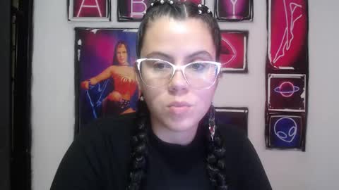 Snapshot of shanellmoore chatting on 12.11.24 Shanell Moore online show from 12.11.24