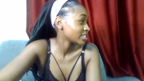 shania_sleigh online show from 04.04.26