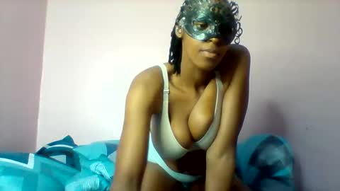 Snapshot of shanizzz chatting on 02.23.26 shanizz online show from 02.23.26