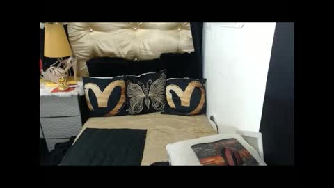 shanleehotcreammy online show from 12.16.25