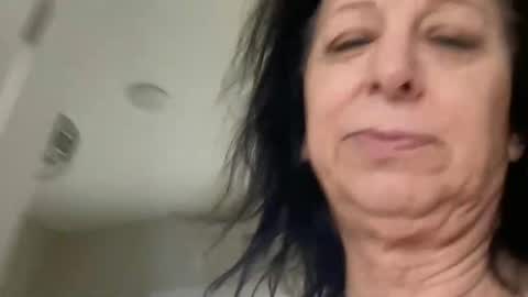 Shannon Spears online show from 11.02.25