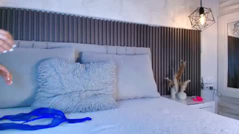 SHANON online show from 04.16.26