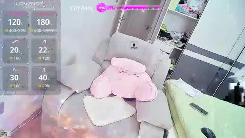 shanshan_cn online show from 10.14.25