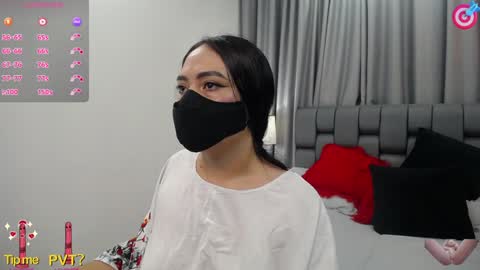 Snapshot of shantalakrisha chatting on 01.08.25 Shantala online show from 01.08.25