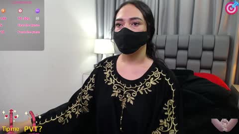 Snapshot of shantalakrisha chatting on 01.11.25 Shantala online show from 01.11.25