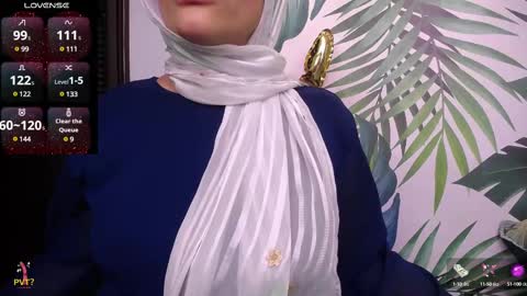 Snapshot of shantalakrisha chatting on 02.13.25 Shantala online show from 02.13.25