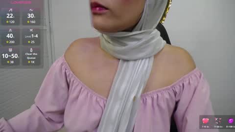 Snapshot of shantalakrisha chatting on 02.19.25 Shantala online show from 02.19.25