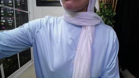 Snapshot of shantalakrisha chatting on 02.22.25 Shantala online show from 02.22.25