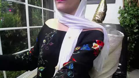 Snapshot of shantalakrisha chatting on 02.24.25 Shantala online show from 02.24.25