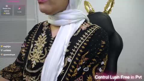 Snapshot of shantalakrisha chatting on 02.24.25 Shantala online show from 02.24.25