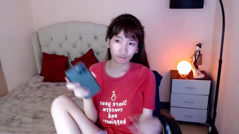 Snapshot of shantalfoxxy chatting on 12.03.24 SHANTA FOX s online show from 12.03.24