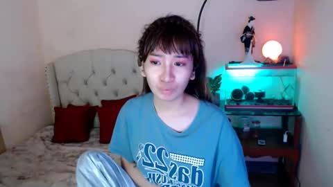 Snapshot of shantalfoxxy chatting on 02.06.25 SHANTA FOX s online show from 02.06.25