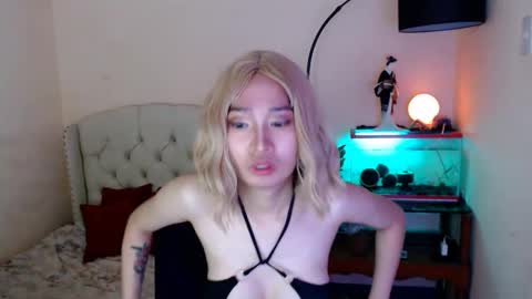 Snapshot of shantalfoxxy chatting on 02.09.25 SHANTA FOX s online show from 02.09.25