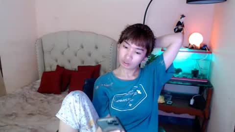 Snapshot of shantalfoxxy chatting on 02.24.25 SHANTA FOX s online show from 02.24.25