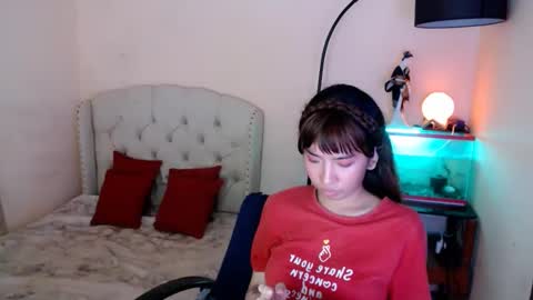 Snapshot of shantalfoxxy chatting on 03.11.25 SHANTA FOX s online show from 03.11.25
