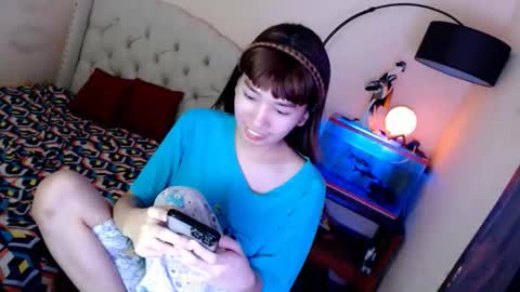 Snapshot of shantalfoxxy chatting on 10.17.25 SHANTA FOX s online show from 10.17.25
