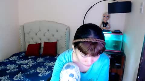 SHANTA FOX  s online show from 02.19.26