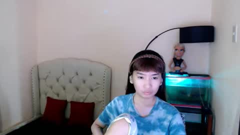 Snapshot of shantalfoxxy chatting on 04.19.26 SHANTA FOX s online show from 04.19.26
