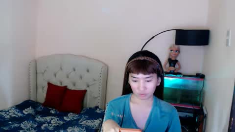 Snapshot of shantalfoxxy chatting on 04.28.26 SHANTA FOX s online show from 04.28.26