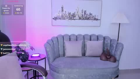 Snapshot of shantall_wills chatting on 04.25.26 Shantall wills online show from 04.25.26