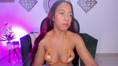 Snapshot of shantall_wills chatting on 05.08.26 Shantall wills online show from 05.08.26