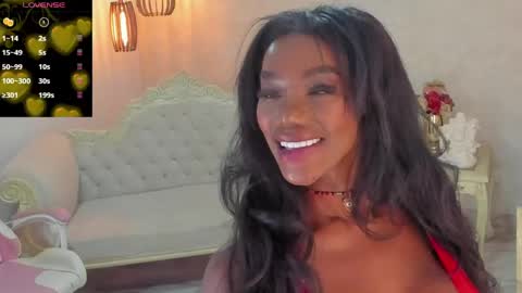 Snapshot of shantallknowless chatting on 04.22.26 ShantallKnowles online show from 04.22.26