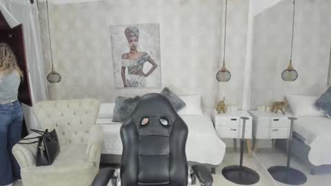 Shantal online show from 02.12.26