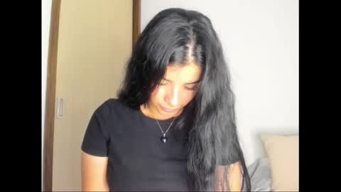 Snapshot of shara_jones chatting on 02.25.25 Sara online show from 02.25.25