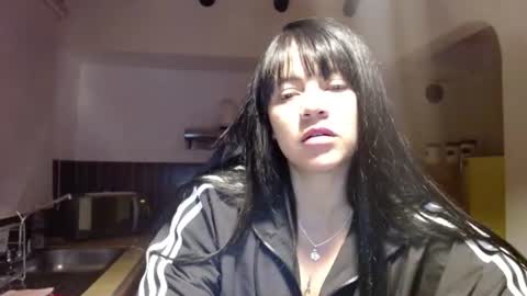 Snapshot of shara_rios chatting on 07.13.26 shara_rios online show from 07.13.26