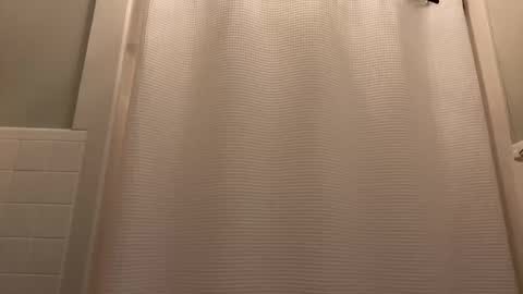 shark1865 online show from 01.28.25