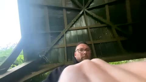 Sharksboy online show from 12.30.24