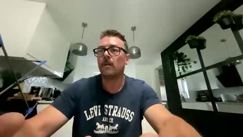 Sharksboy online show from 10.06.25