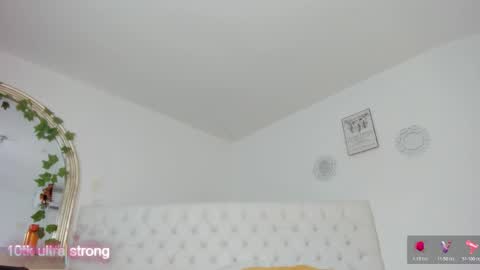 Snapshot of sharlot_evans_ chatting on 12.16.25 Sharlot online show from 12.16.25