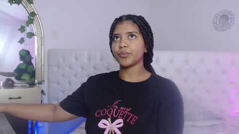 Snapshot of sharlot_evans_ chatting on 01.07.26 Sharlot online show from 01.07.26