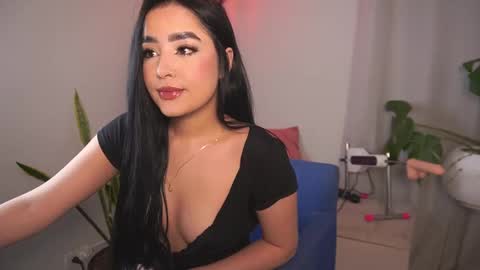 Sharlotte online show from 01.08.26