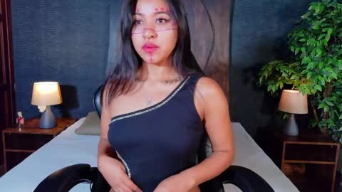 Snapshot of sharlottjoness chatting on 05.23.26 sharlottjoness online show from 05.23.26