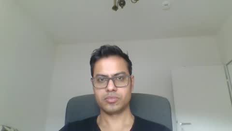 Snapshot of sharmamanxyz chatting on 02.25.25 sharmamanxyz online show from 02.25.25