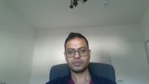 Snapshot of sharmamanxyz chatting on 03.05.25 sharmamanxyz online show from 03.05.25