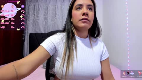 S H A R O N  C A M B E L L  INDEPENDENT MODEL online show from 01.24.25