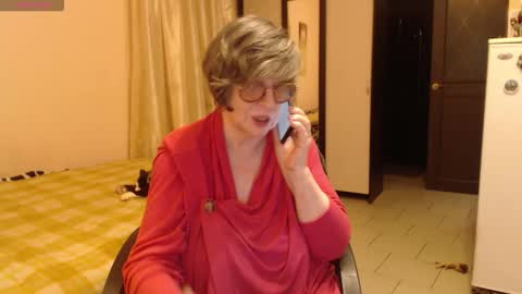 Helena online show from 09.22.25