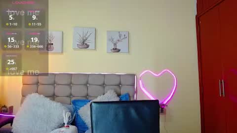 ESTEFI  online show from 07.14.26