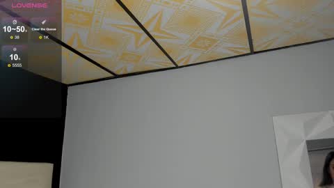 Snapshot of sharonboobs69 chatting on 10.03.25 Sharon Gomez online show from 10.03.25