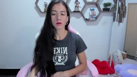 Snapshot of sharonsander1 chatting on 12.15.24 Sharon online show from 12.15.24