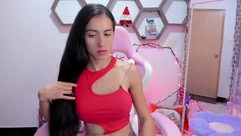 Snapshot of sharonsander1 chatting on 01.05.25 Sharon online show from 01.05.25